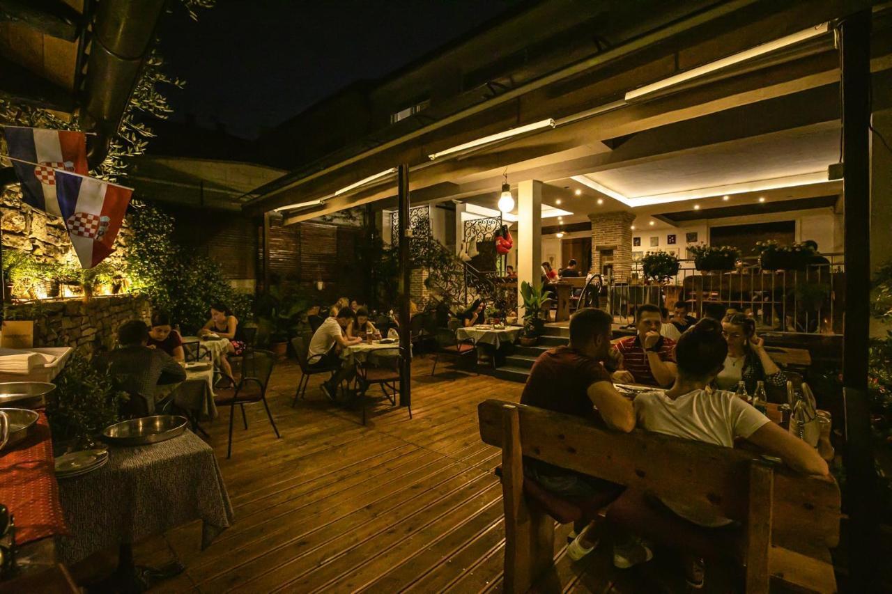Jupiter Center Apartments Pula Ngoại thất bức ảnh